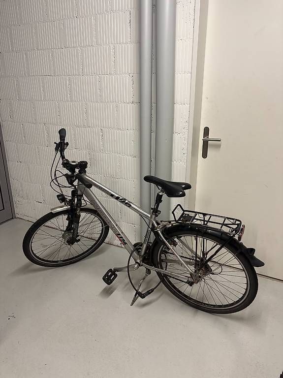 Merida Biciclette: Fahrrad Merida mit Gepäckträger – Usato da Konolfingen venduto da jba_1898 3