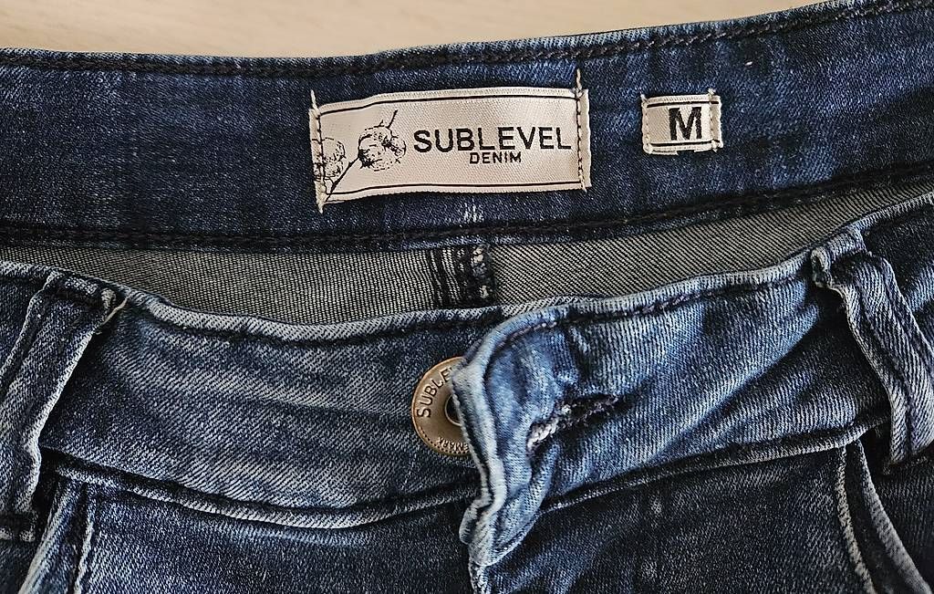 Jeans: Sublevel  3/4 Jeans Gr. M – Gebraucht aus Rickenbach b. Wil von cornetta 2