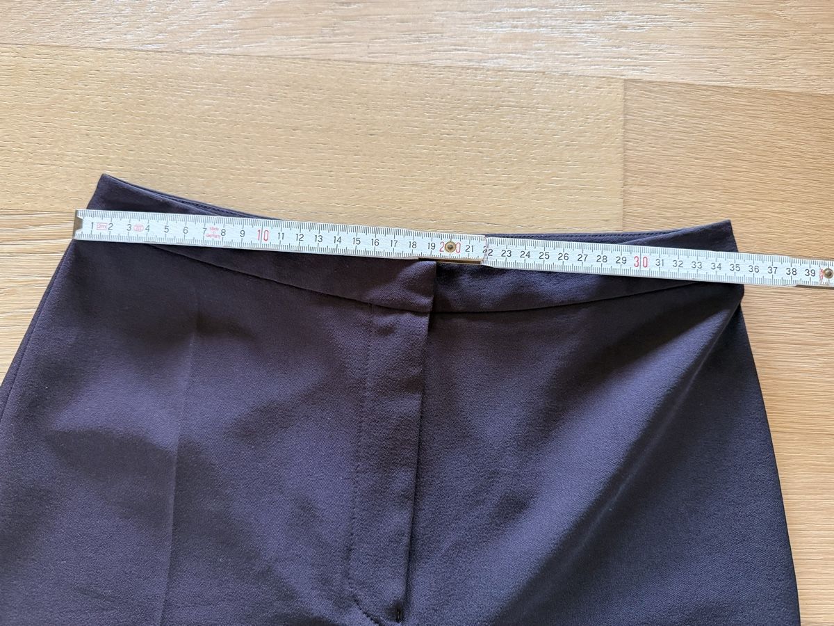 Pantaloni: Marc Aurel Hose Gr.36 Bootcut Style Business chic  – Usato da Staad SG venduto da Chirrari 2