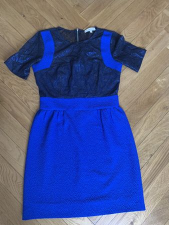 Robe en dentelle bleu violet Sandro