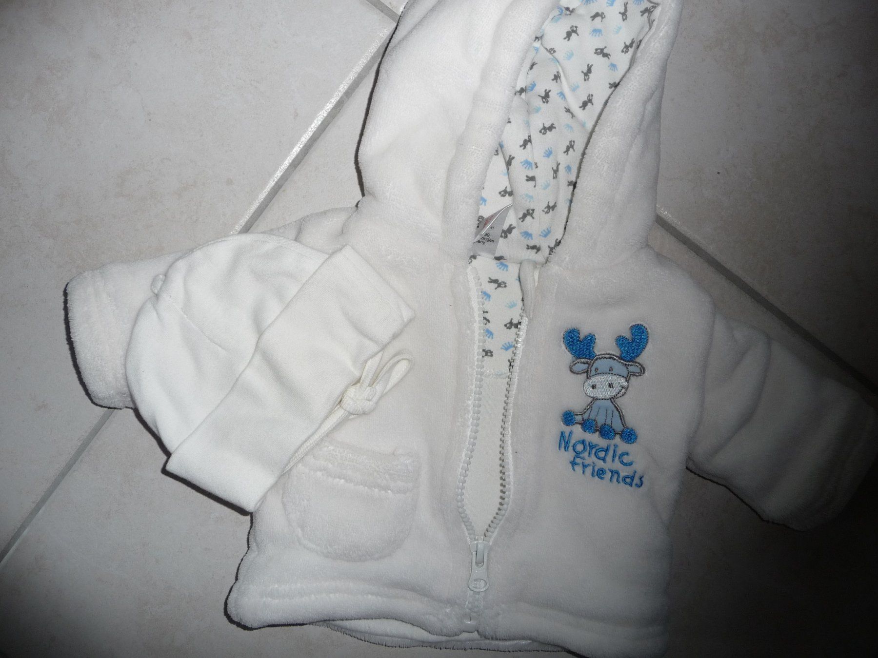 Lotti & Set di vestiti: Babykleiderpaket Grösse 50 – Nuovo (secondo la descrizione) da Kirchberg BE venduto da lavendel02 4