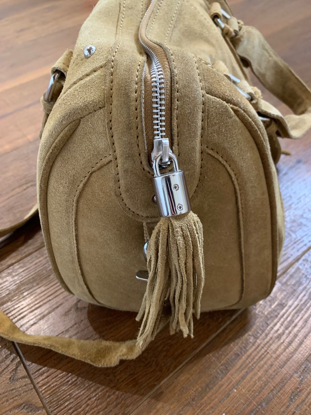 Zara Borse da donna: Borsa pelle scamosciata – Usato da Gorduno venduto da nic_8jd2 2