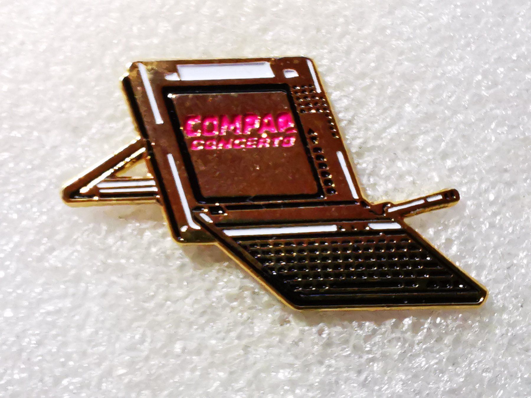 Placchette & Badge: Ansteckpin 90: Compaq – Usato da Oppligen venduto da Pin-Fall-Shop