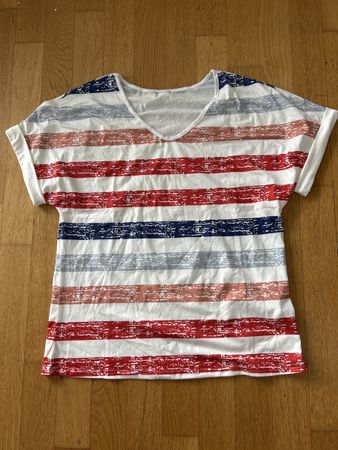 2 T-Shirt Sommer Shirts Gr. M Neu