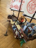 LEGO bateau de pirates