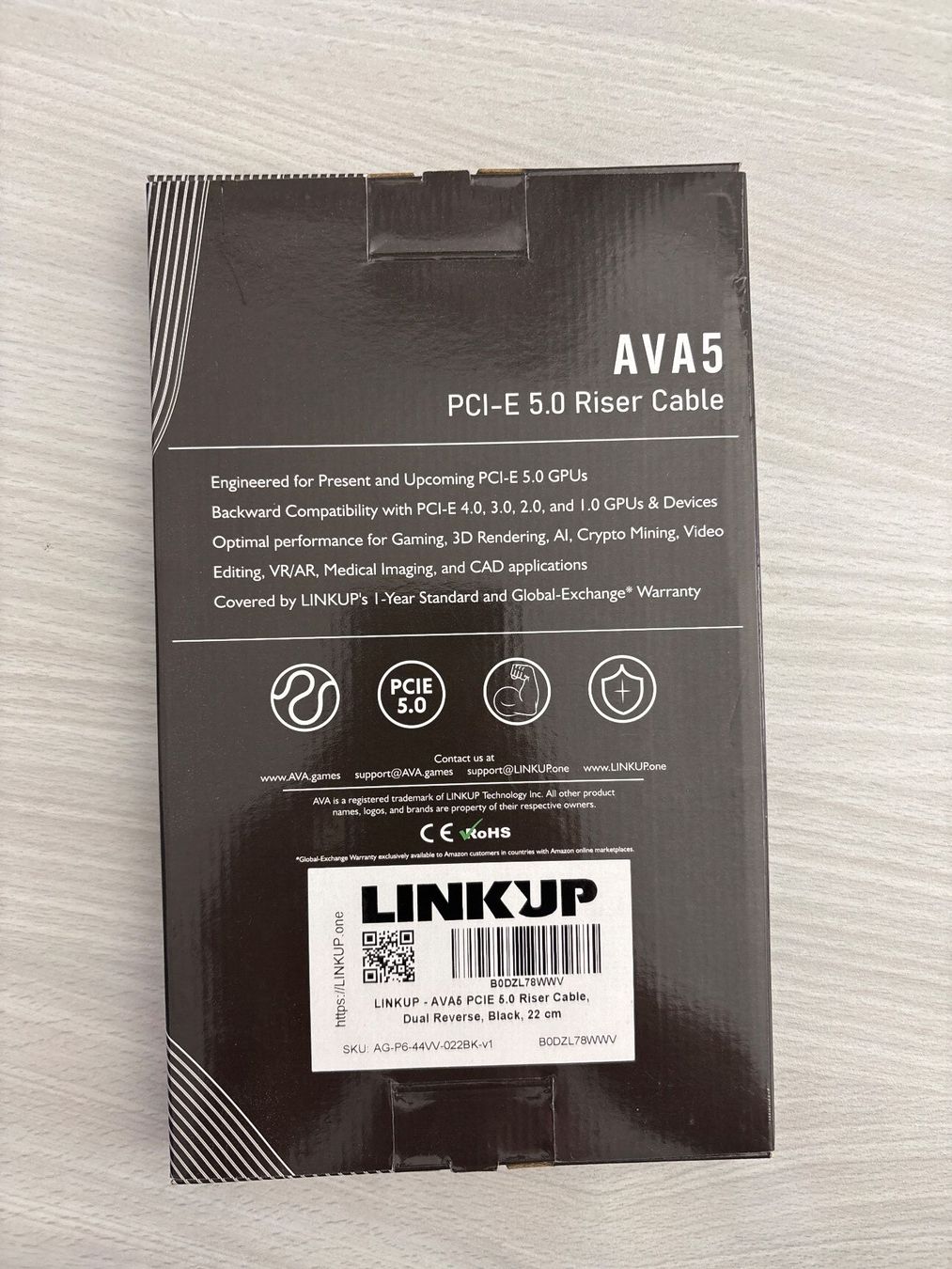 PCs: Câble Riser PCI-E 5.0 AVA5 LINKUP Noir 22cm DUAL REVERSE – D'occasion à Fribourg par DASH-D 1