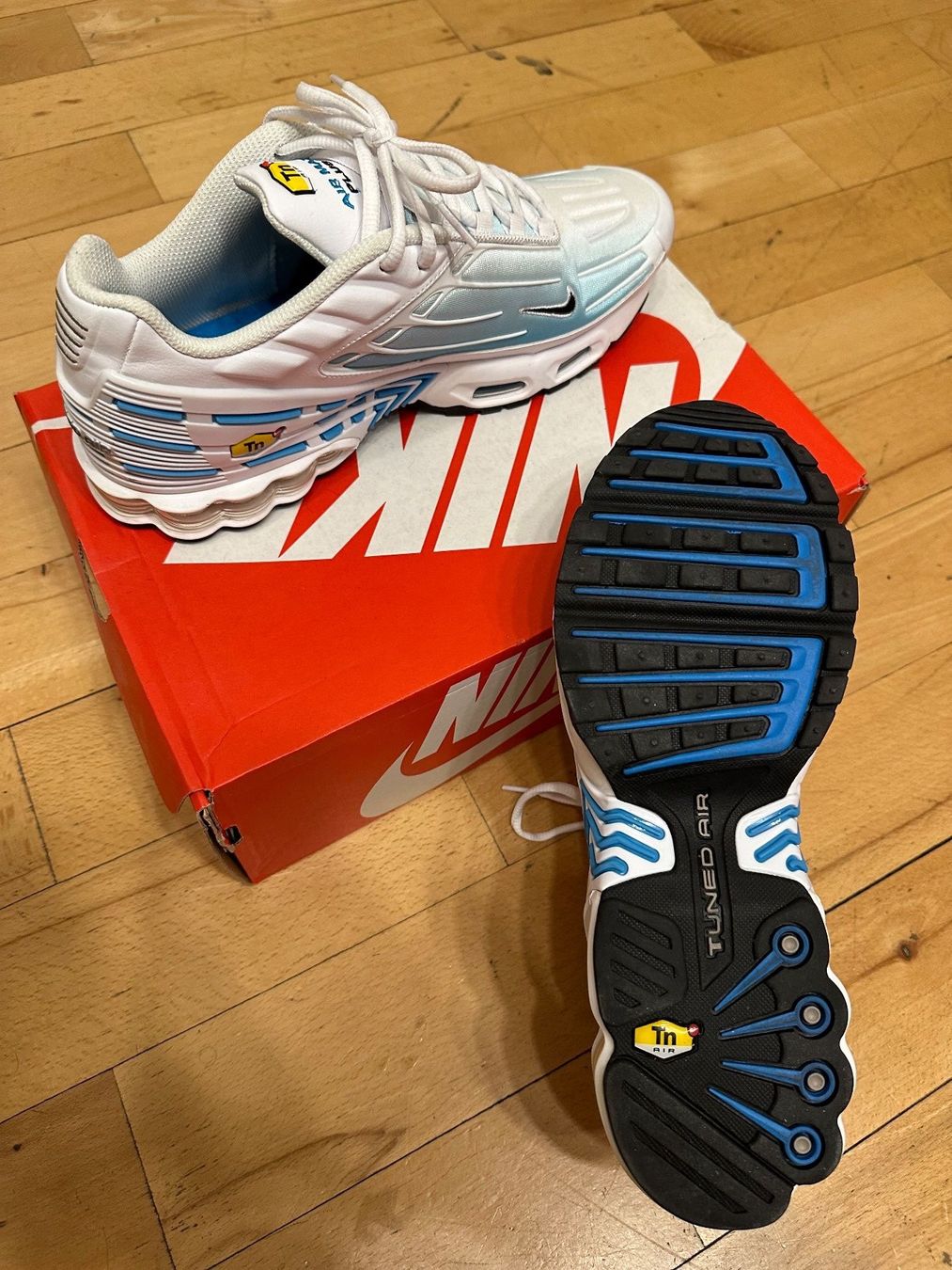 Nike Herrenschuhe: Nike Air Max Plus 3 Laserblue – Neu (gemäss Beschreibung) aus Visp von locosshop 4