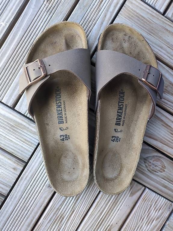 Birkenstock Scarpe da uomo: Birkenstock Slipper Madrid Gr. 43 – Usato da Münchenbuchsee venduto da noluri 2