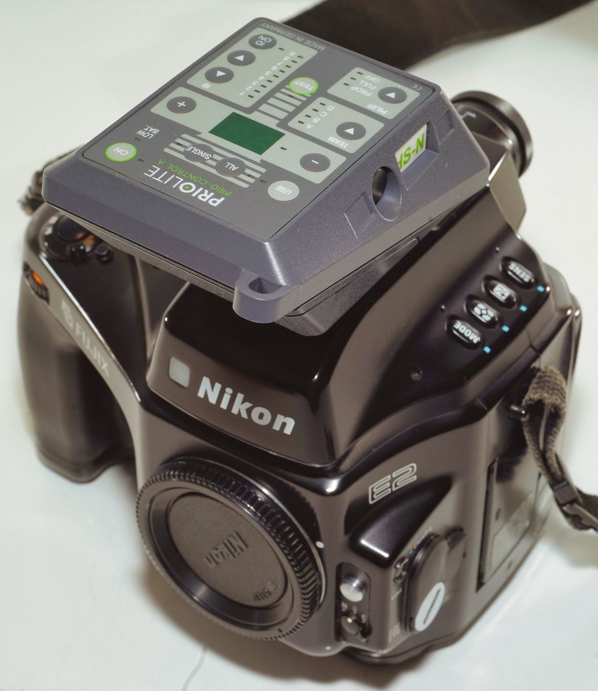 Nikon Telecomandi: PRIOLITE Hot Sync Remote HS-Nikon, PRIOLITE Flash Control – Usato da Spiez venduto da Dankheigisch 3