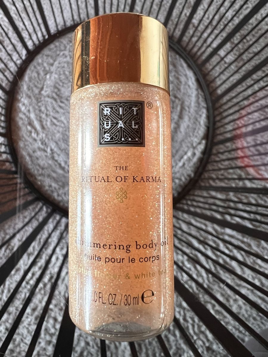 Rituals Idratazione: Rituals shimmering body oil – Nuovo e nell'imballaggio originale da Konolfingen venduto da SonjaKalt