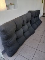 Zwei Lounge Kissen dunkelgrau gebraucht guter Zustand