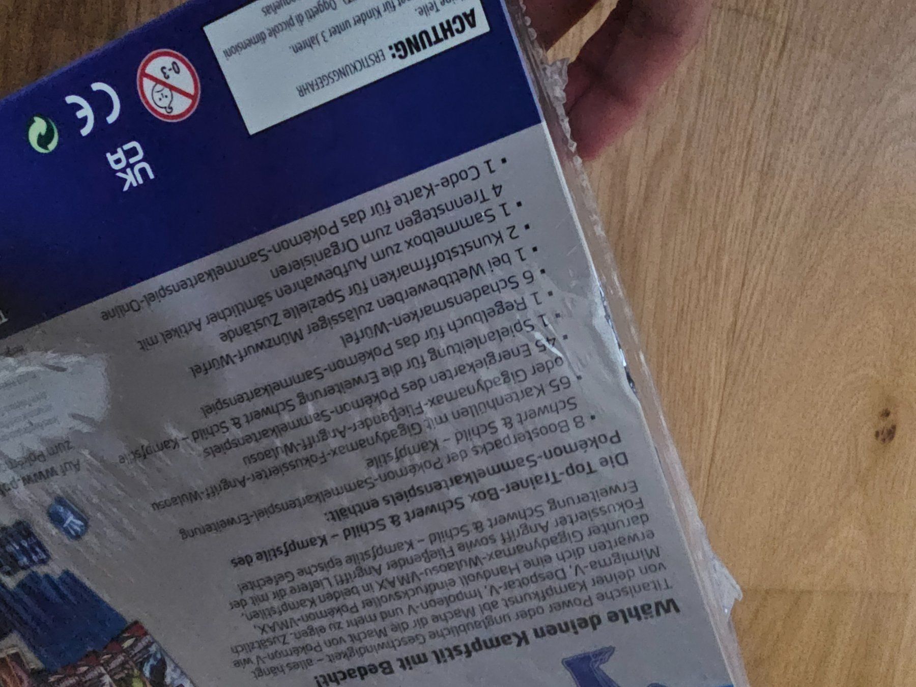 Pokémon Carte collezionabili: Pokemon Top Trainer Box Kampfstile – Nuovo e nell'imballaggio originale da Lufingen venduto da Argannon 3