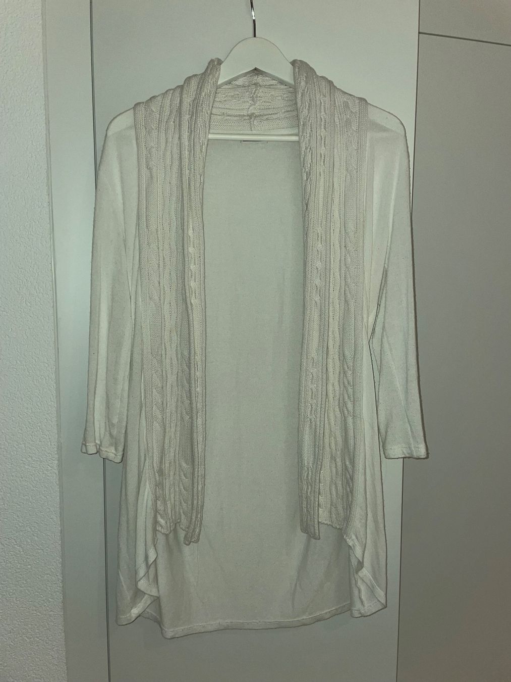 Giacche: Strickjacke – Usato da Fislisbach venduto da arse
