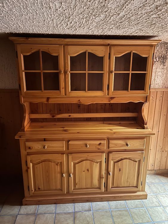 Ensemble mobilier rustique en bois massif occasion (Gebraucht) in Sion ...