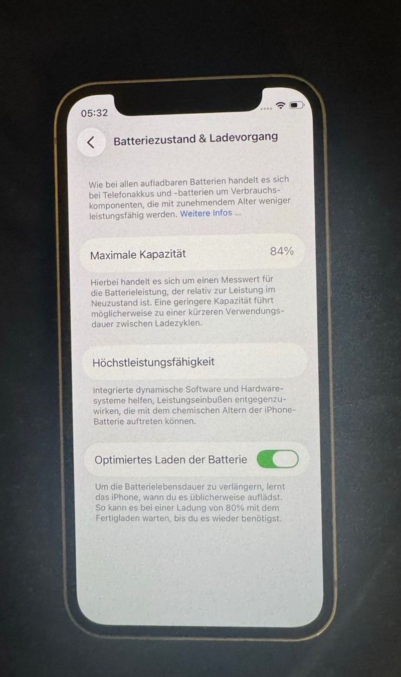 Apple Telefoni cellulari / Smartphones: iPhone 12 mini 64GB Grün – Usato da Eglisau venduto da ron_5qky 2