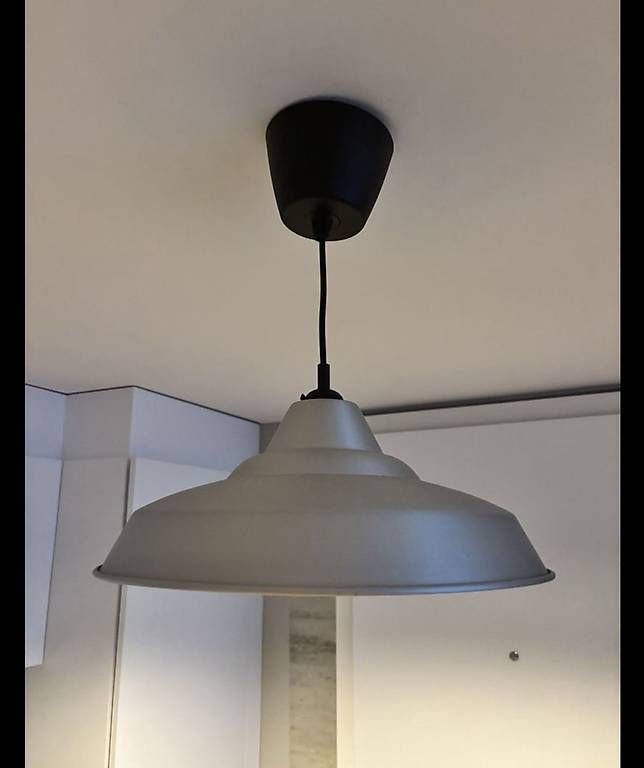 Lampade: Luminaires  – Usato da Lausanne venduto da Mbama23 1
