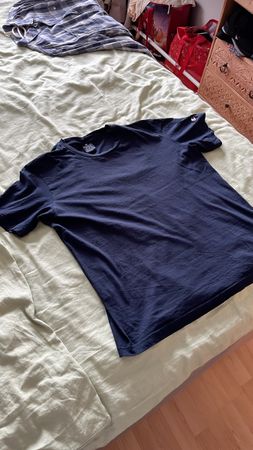 Champion T-Shirt, dunkelblau, Grösse M - Top Zustand!