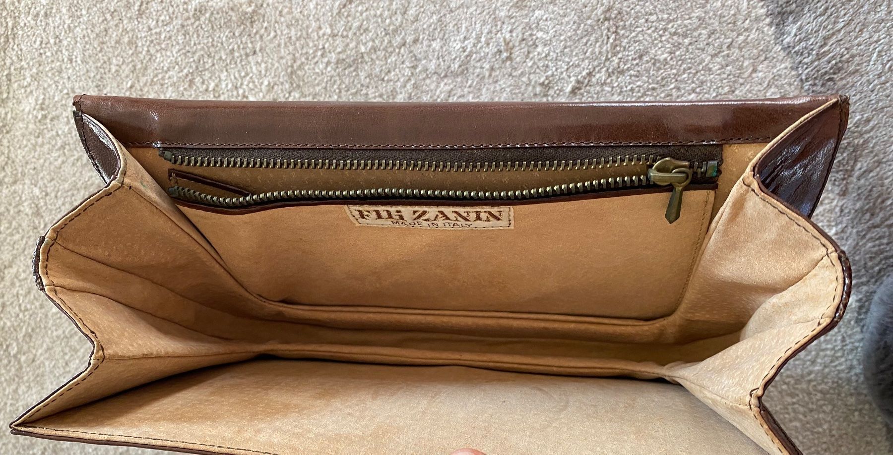 Taschen für Damen: Pochette vintage – Gebraucht aus Novazzano von ige_cwq5 2