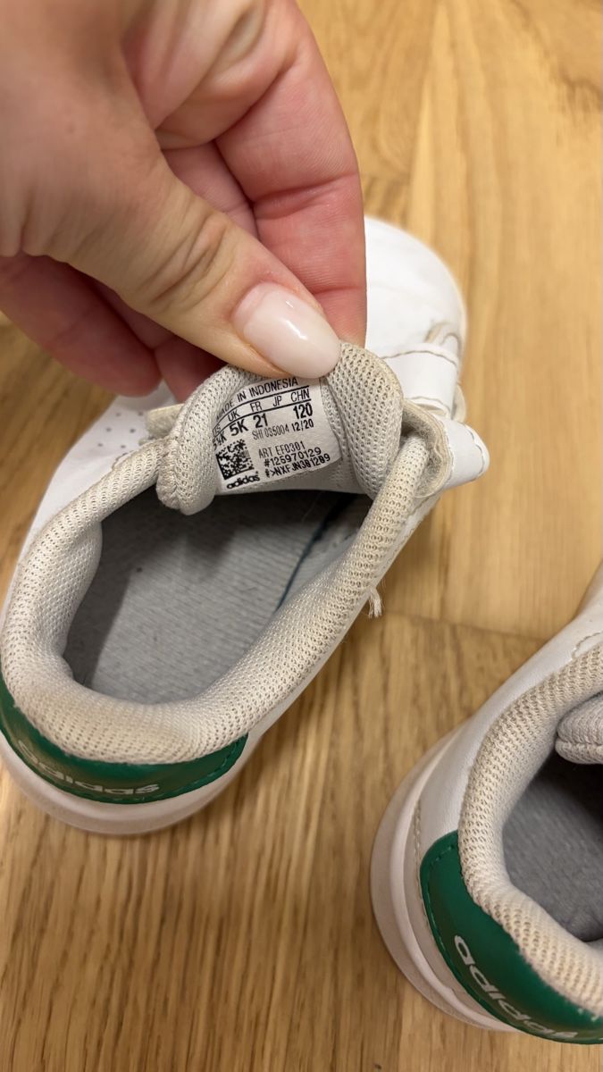 Scarpe per ragazzi: Adidas Gr. 21 – Usato da Frauenkappelen venduto da SSCN01 3