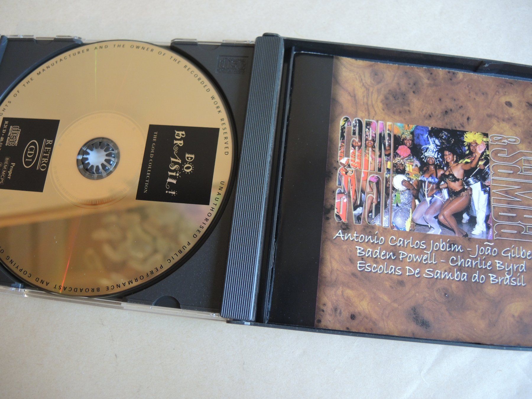 CD: Carnaval - 2 CD Brasil Samba Bossa Nova Jobim Gilberto ... – Usato da Rorschach venduto da maeck8 2