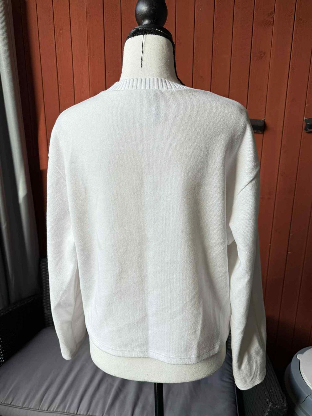 Maglioni & Felpe: pullover – Usato da Riehen venduto da edu_92w7 3