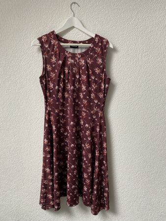 Taifun Kleid mit Blumenmuster, ca. 40 mit Elastan