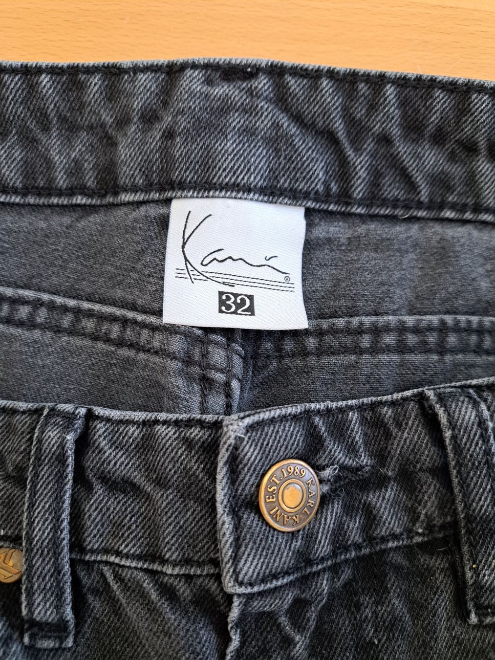 Jeans: Karl Kani Jeans Grösse 32 – D'occasion à Rütihof par Sharky9 2