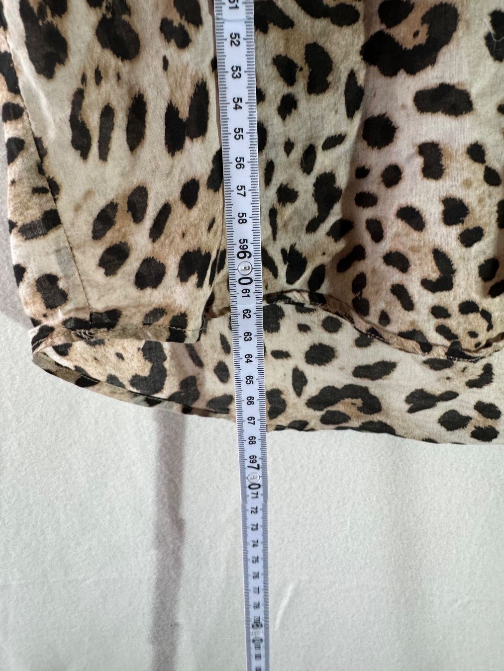 Zara Camicette: Zara Bluse im Leopardenprint Gr. L – Usato da Grosswangen venduto da second_hand_dress 3