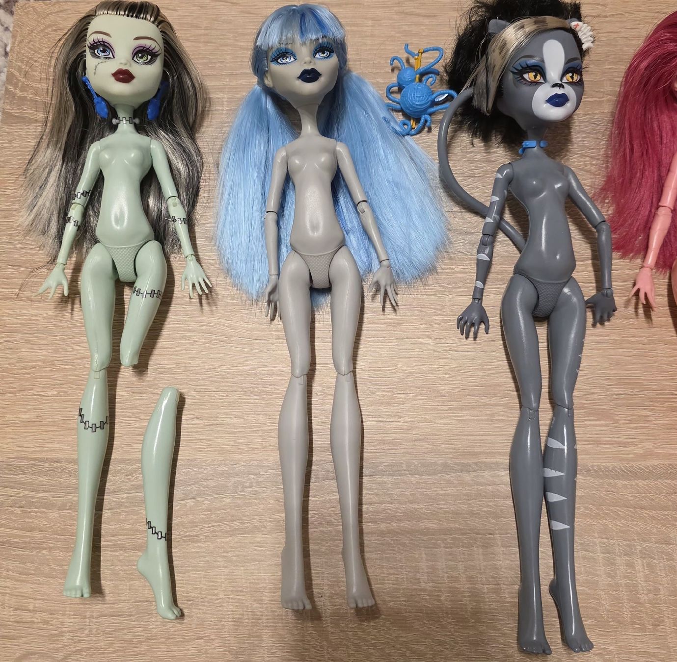Bambole: 6 Monster High doll lot – Usato da Bellinzona venduto da Qwer_h7j7 1