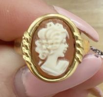 Bague camée or 750 poinçon visible taille 54