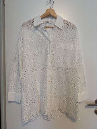 ZARA weisses Lochstickerei Bluse Gr. XS