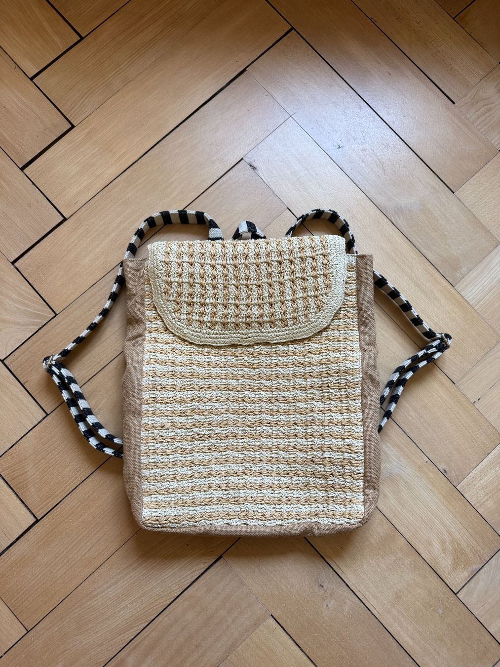 Zaini: Korbrucksack hellbeige aus Raffia und Jute – Usato da Zürich venduto da Diazaio