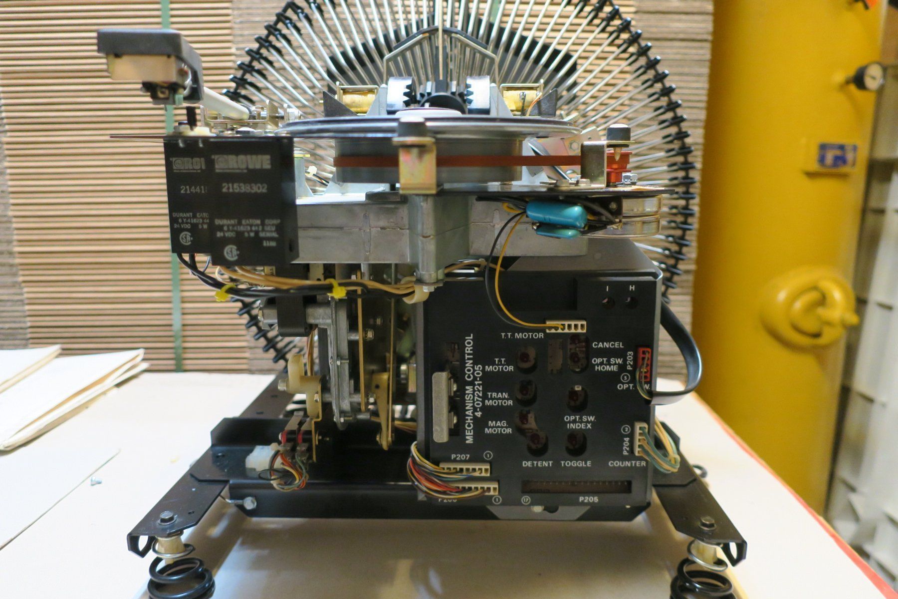 Jukebox: Jukebox AMI Vinyl 45er7" 100 Platten Gestell – Usato da Oberdorf NW venduto da hewi52 3