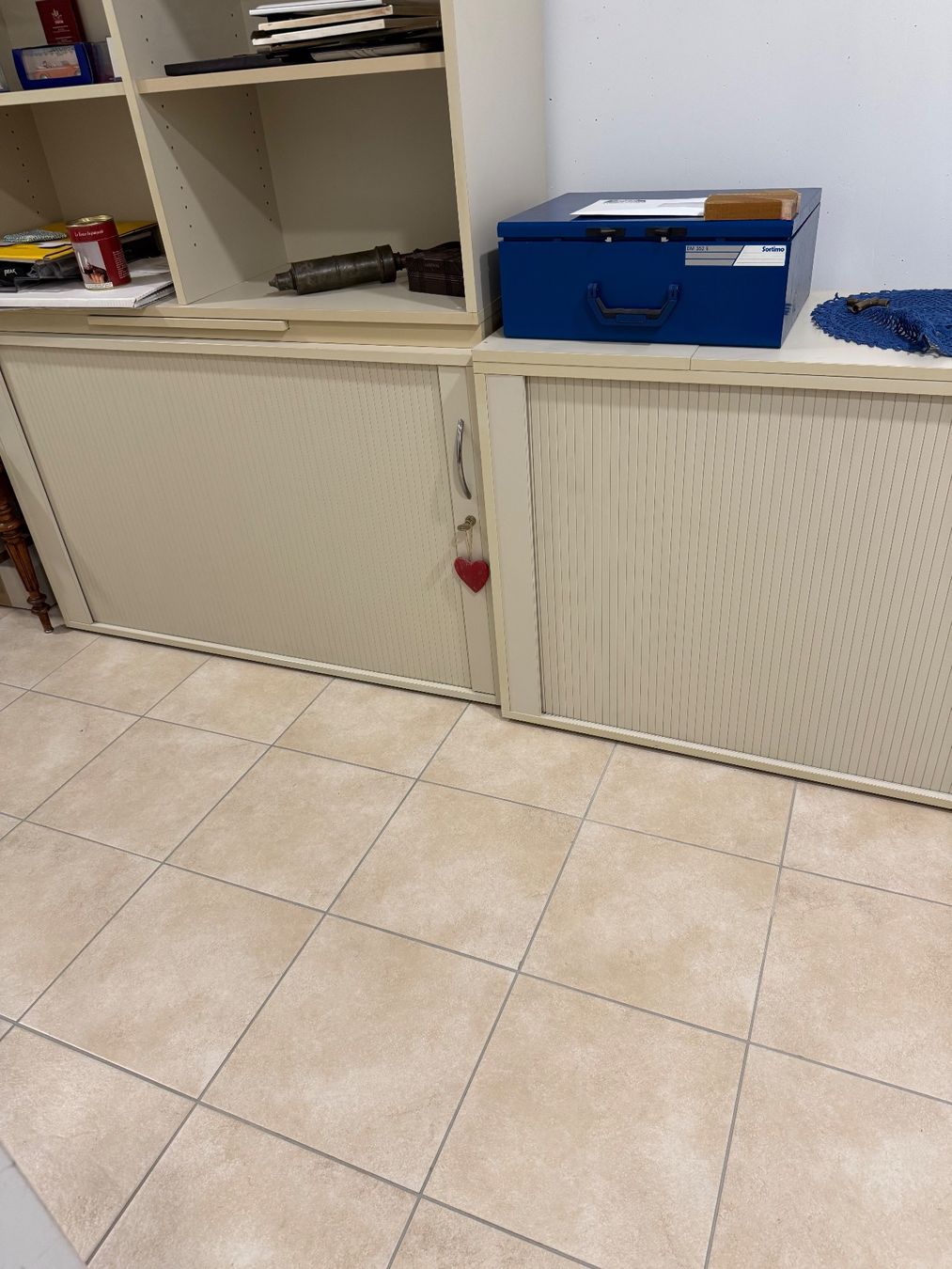 Scrivanie: Meubles de bureau – Usato da St-Sulpice VD venduto da mor_p5ml 1