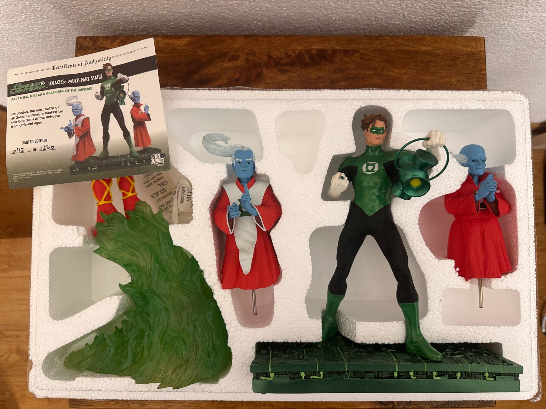 Statuette: DC Direct: Green Lantern Legacies Multi-Part Statue -3 Teile – Usato da Rotkreuz venduto da Mr.TeaLeaf 7