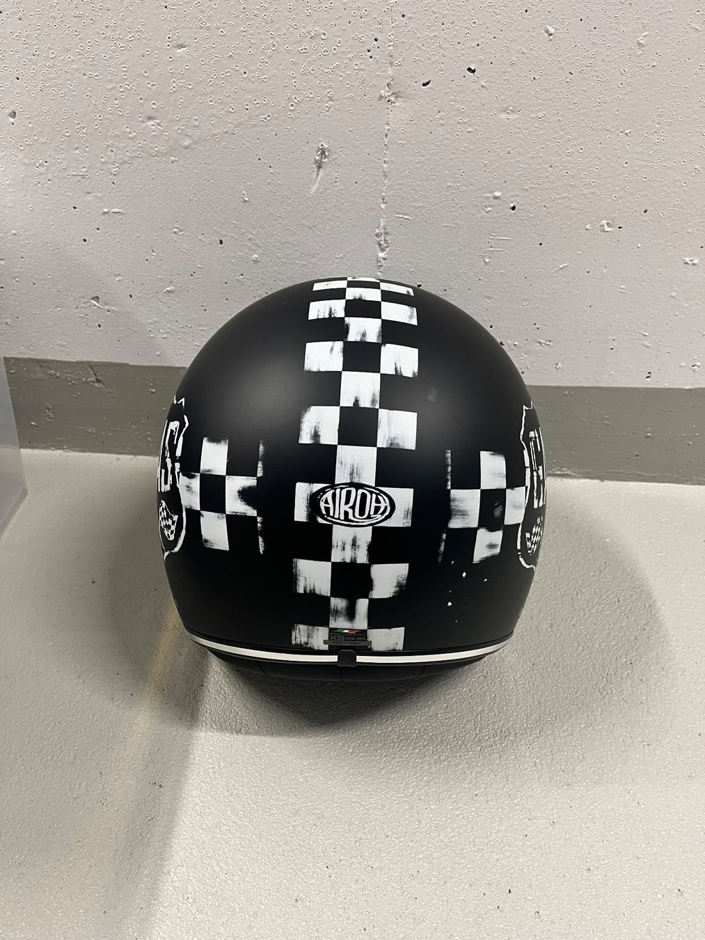 Airoh Casques & visières: Motorradhelm der Marke Airoh – D'occasion à Wil SG par sar_27kh 3