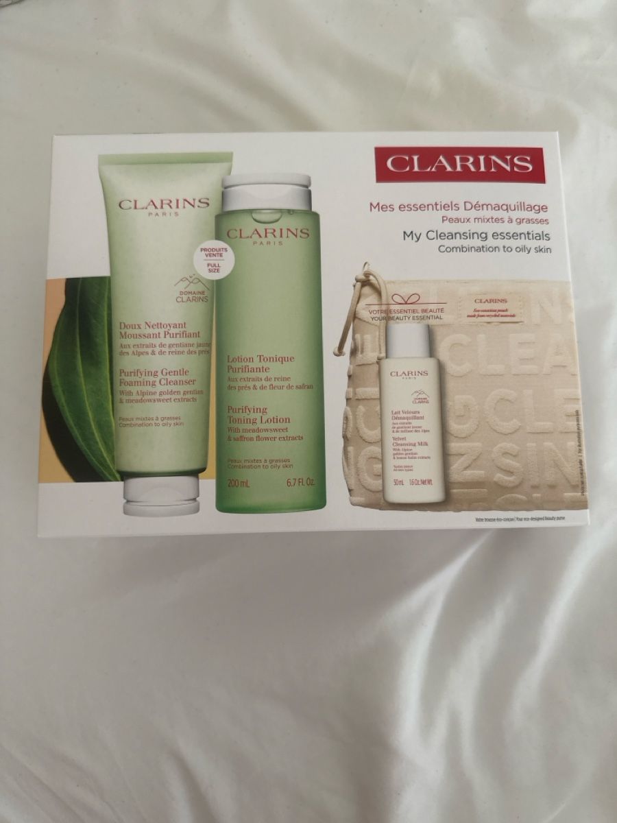 Clarins Soins du visage: Coffret Clarins visage – Neuf avec emballage d'origine à Nyon par haj_bm8h
