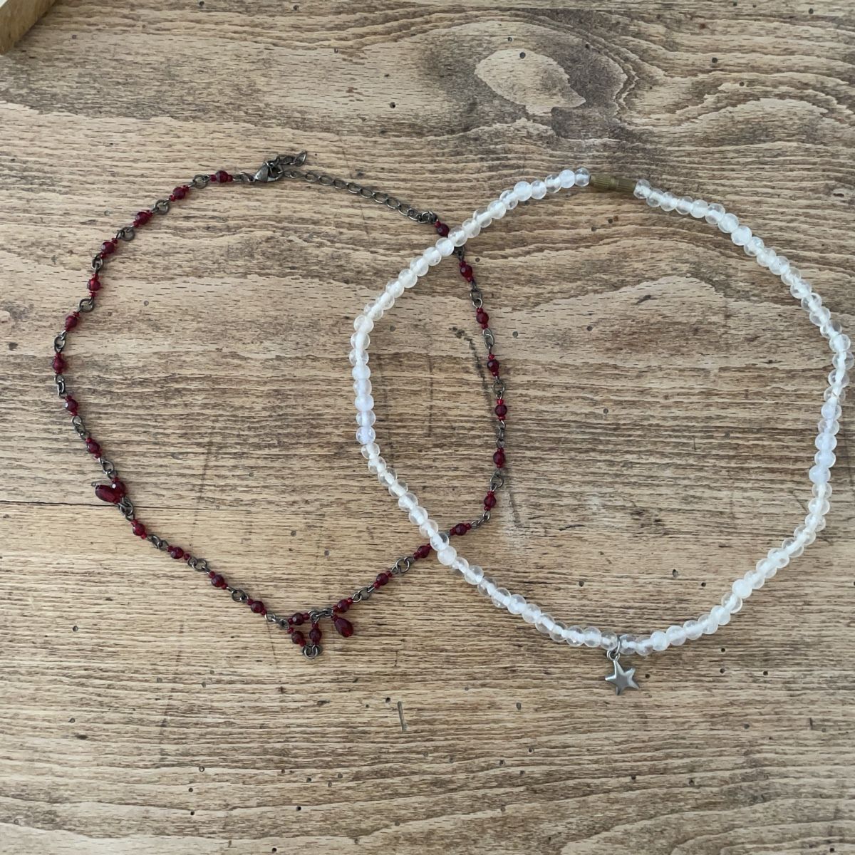 Catenine: 2 Halsketten⭐️ – Usato da Baden venduto da Julikoo