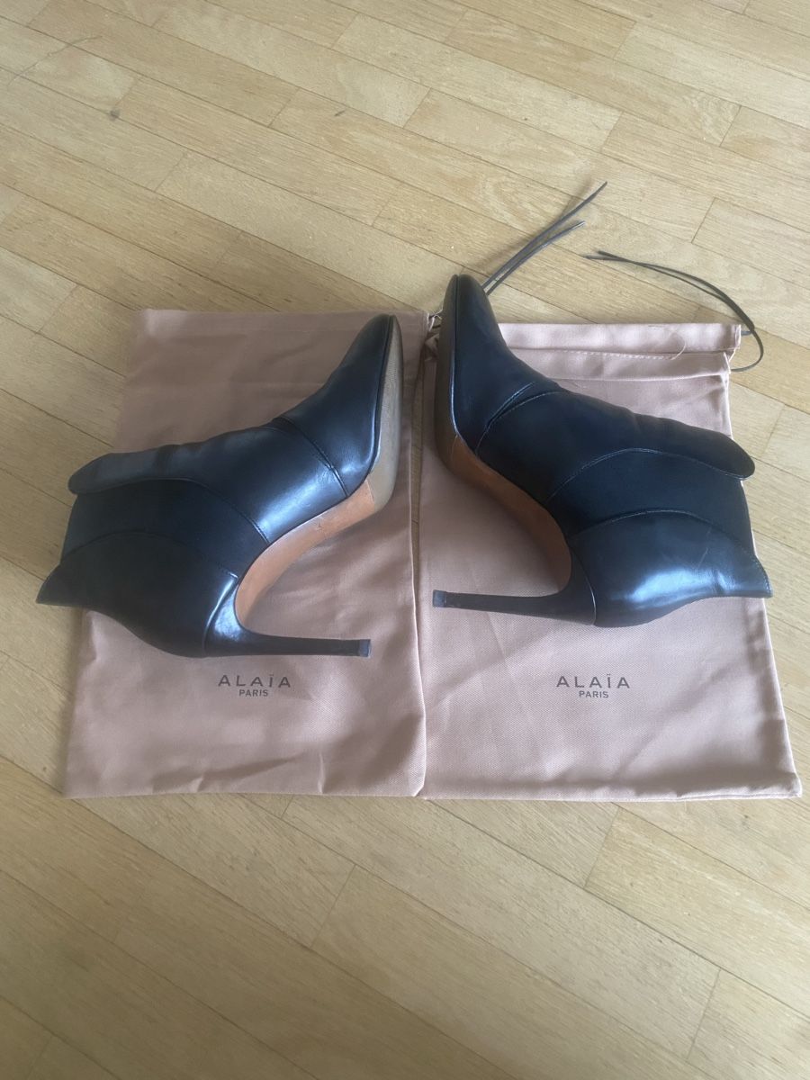 Scarpe da donna: Bottines Alaia noires – Nuovo (secondo la descrizione) da Versoix venduto da wen_75xm 5