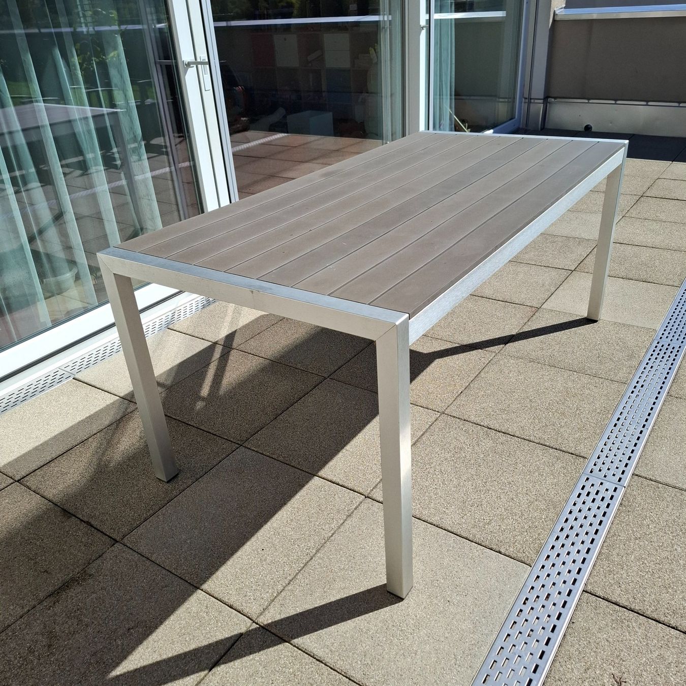 Tables: Gartentisch anthrazit/silber – D'occasion à Winterthur par gmarco232 1