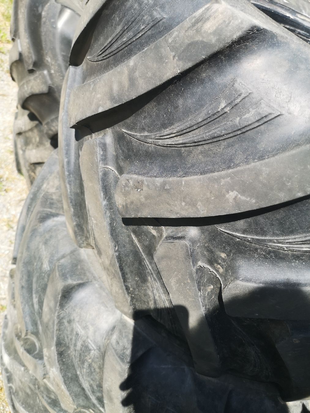 Trattori: BKt 425/55R17 Reifen – Usato da Unterseen venduto da 34unterseen34 1