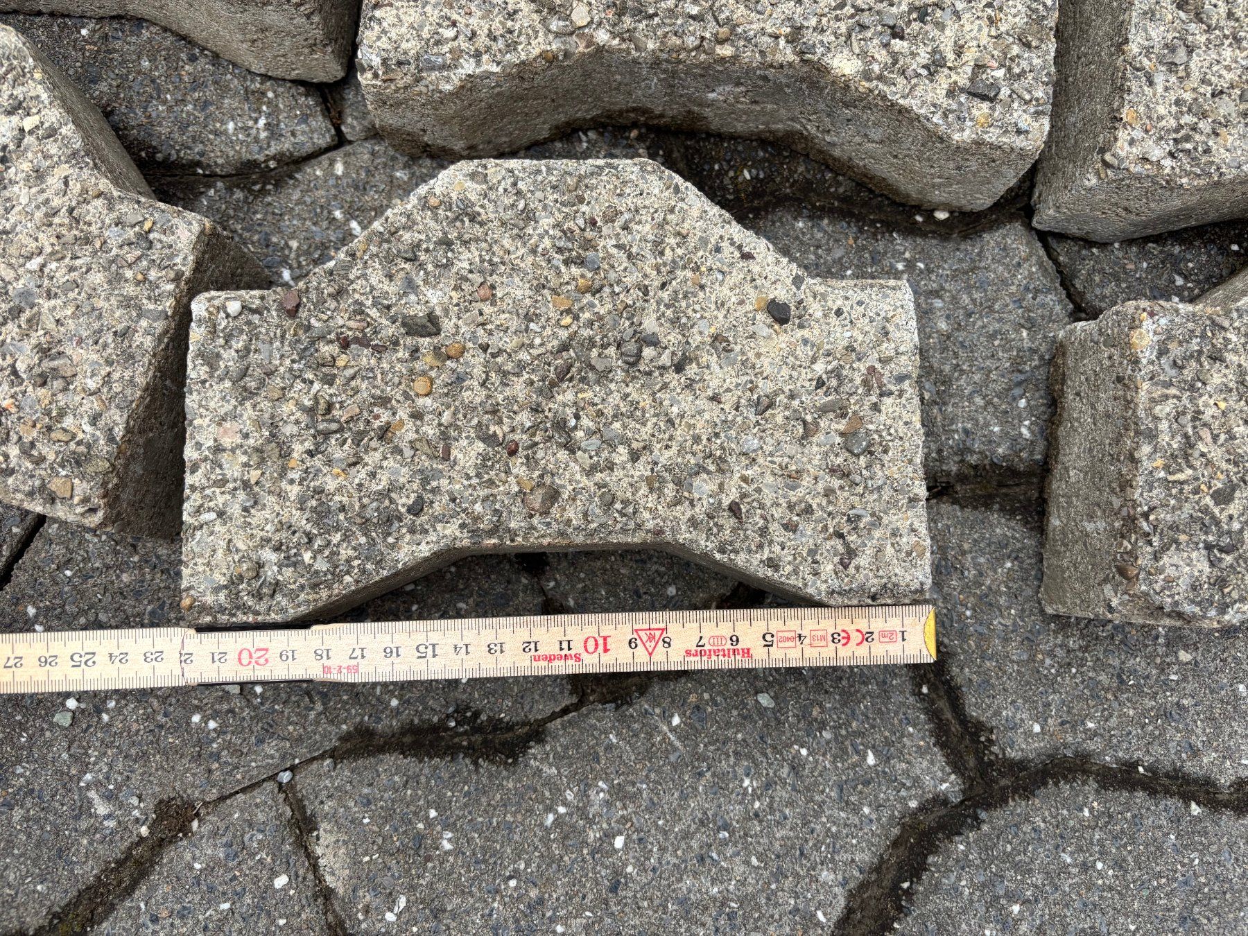 Rivestimenti per pavimenti: Verbundsteine Pflastersteine Gehwegplatten – Usato da Ennetbühl venduto da Ennetschuel 1