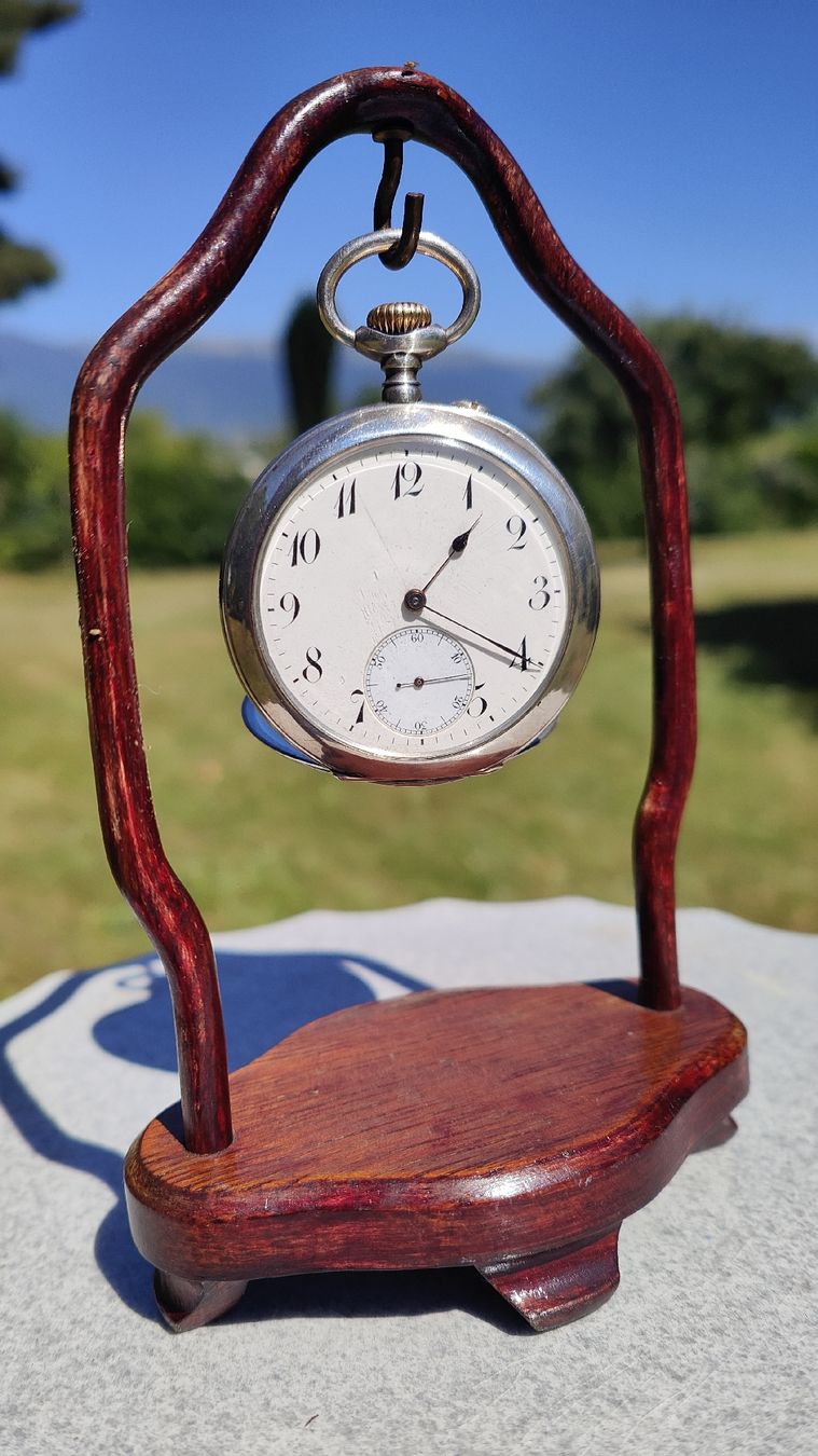 Orologi: montre école d horlogerie  – Usato da Meyrin venduto da olico01 1