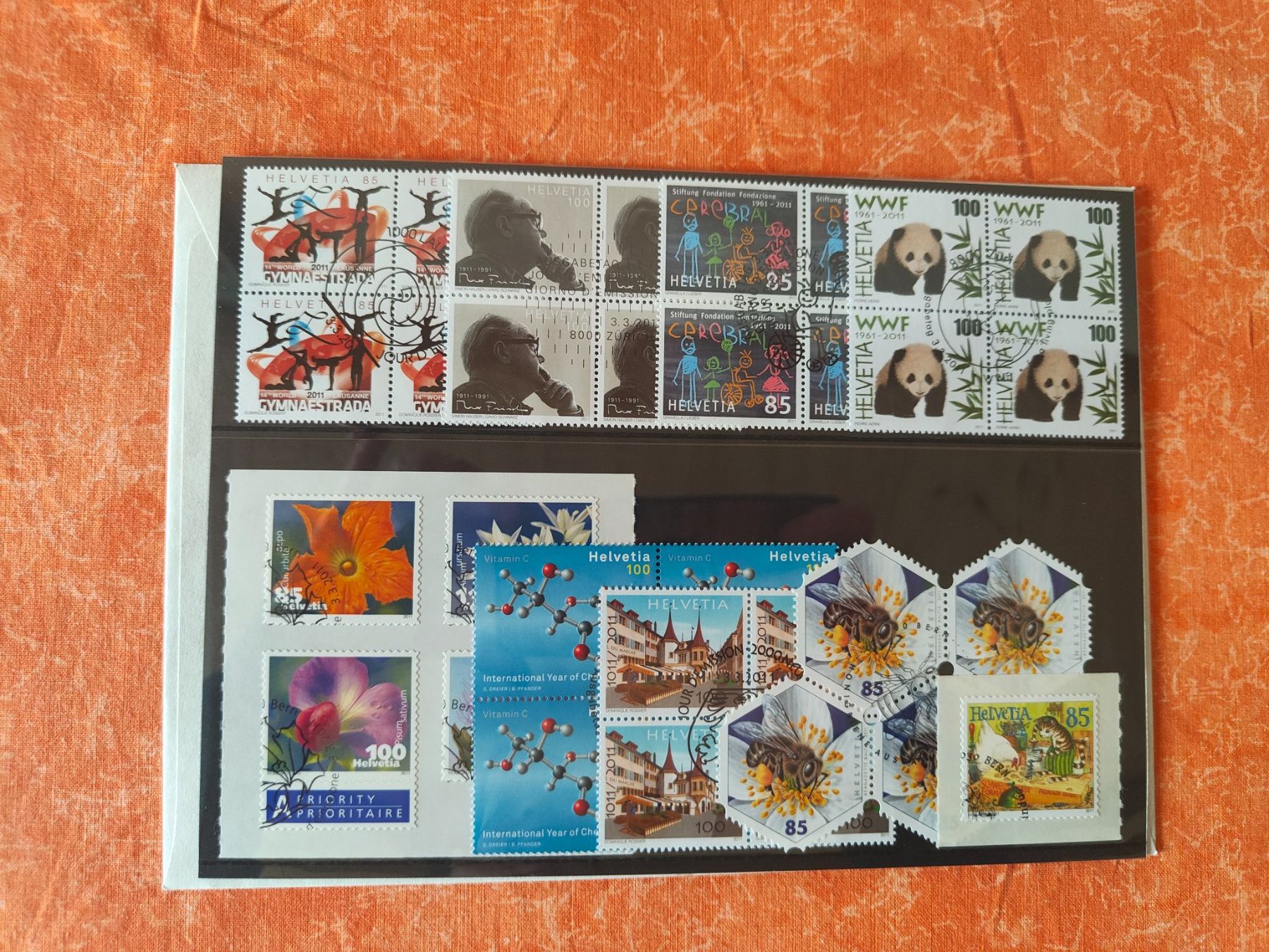 Tutti i francobolli: Timbres 2011 blocs de 4 oblitérés – Nuovo e nell'imballaggio originale da Gryon venduto da Jessicaj87 4