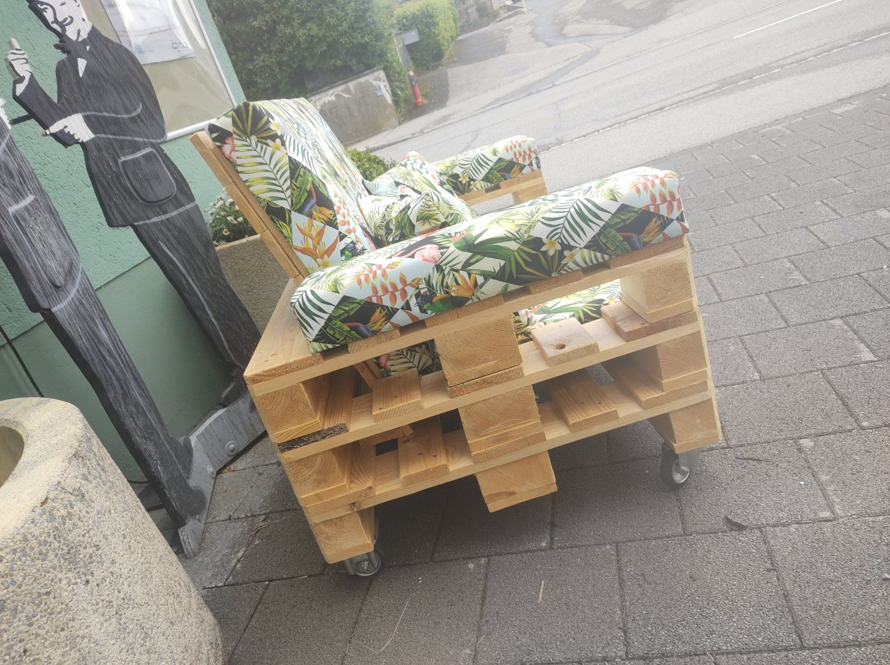 Divani: Outdoor Palletten-Sofa – Nuovo e nell'imballaggio originale da Rapperswil BE venduto da JakobInterieur 3