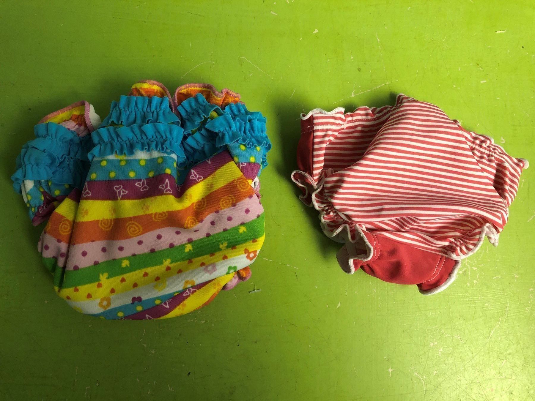 Costumi da bagno: 2 Badewindeln Hösli Gr.74 – Usato da Obergerlafingen venduto da cabo4 1
