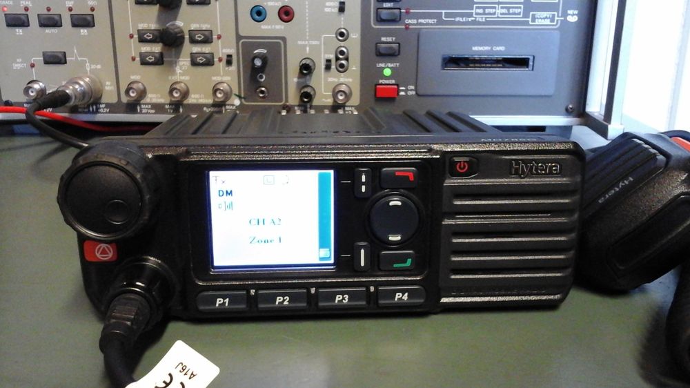 Hytera MD785G UHF DMR/Analog Mobilfunkgerät DEFEKT! (Defekt) in Farnern ...