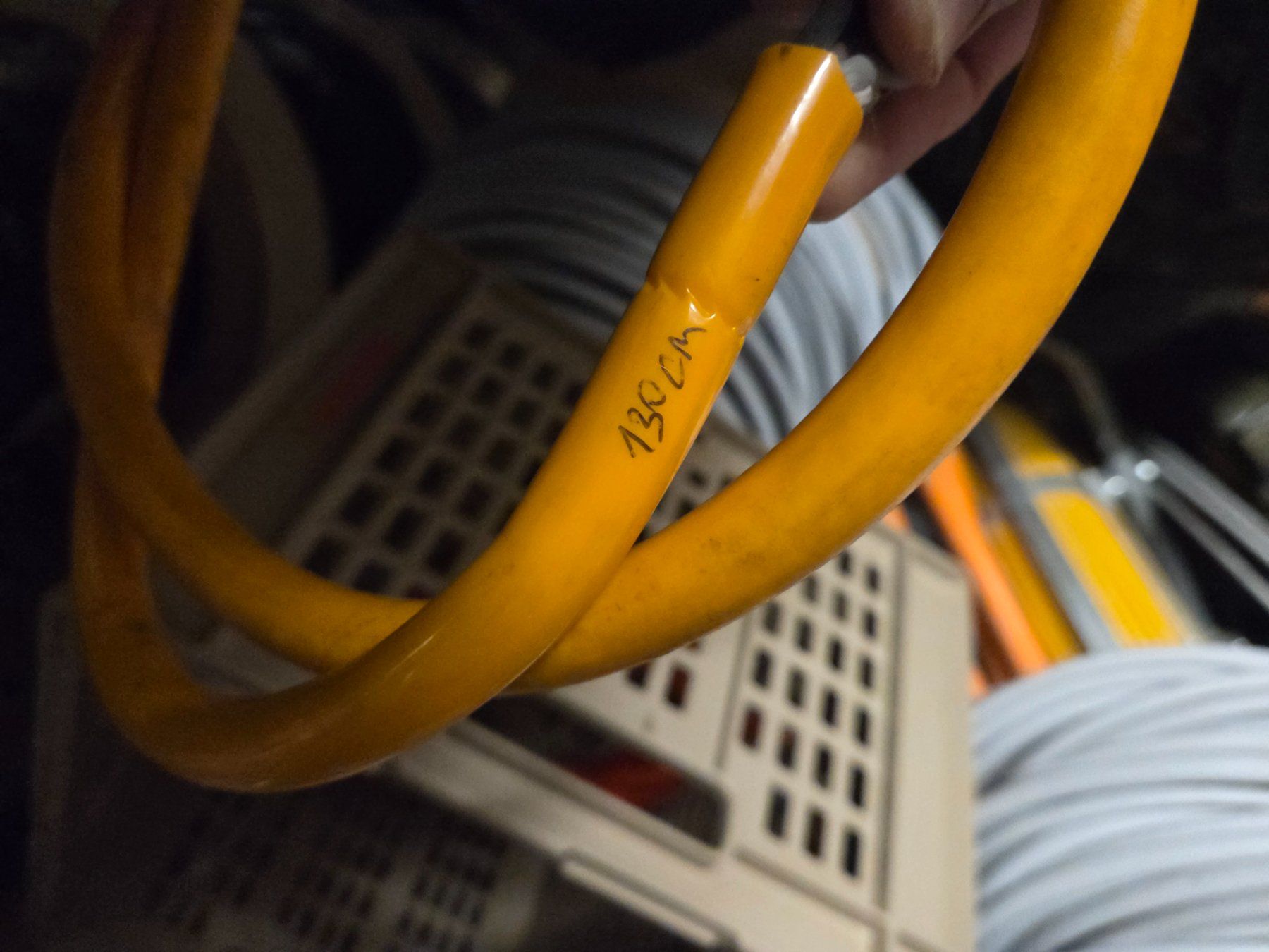 Cavi: Netzkabel CEE 32a 1.3m  Anschlusskabel 400V Stromkabel – Usato da Zürich venduto da Alibaba1234 1