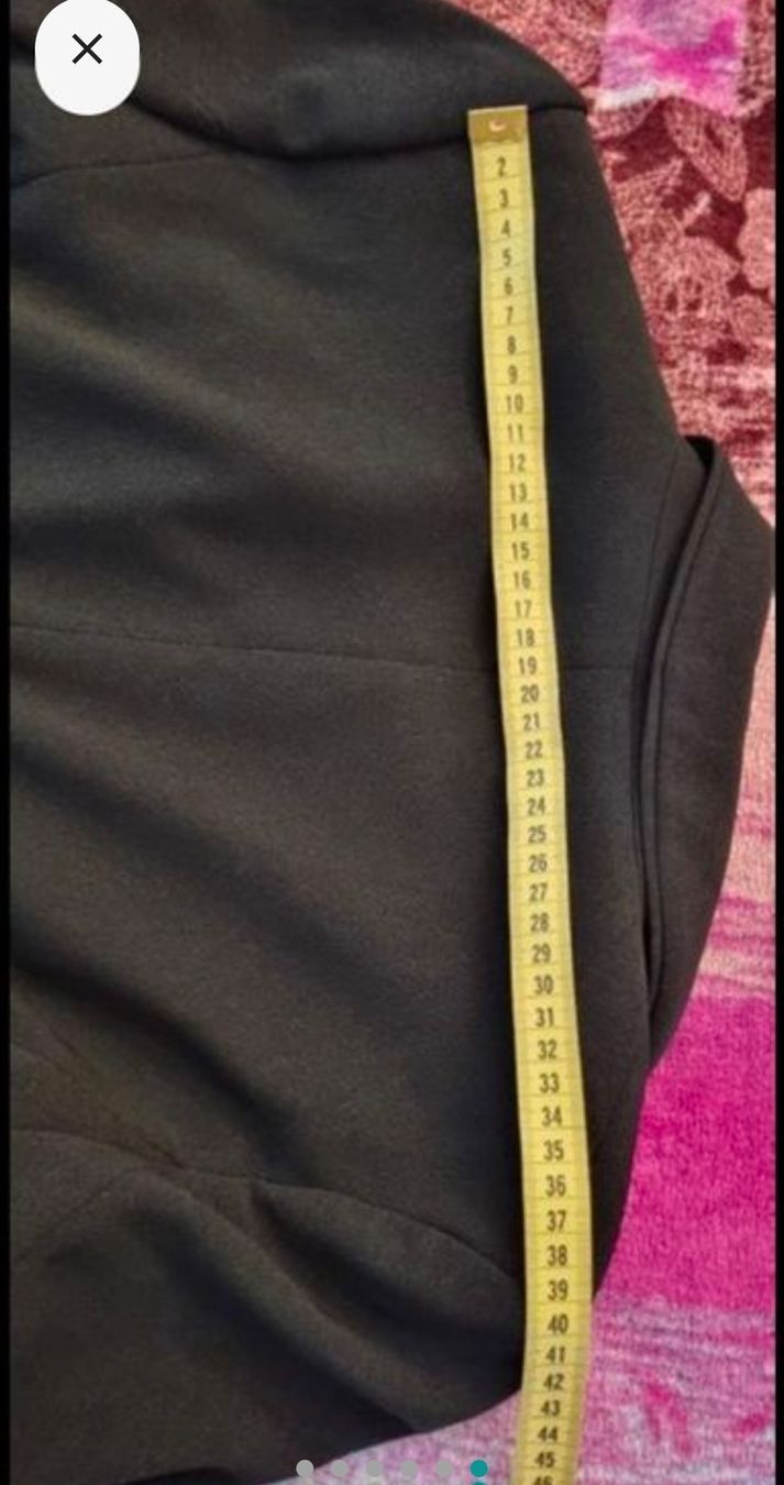 H&M Giacche: Blazer H&M, schwarz, Grösse 36 – Nuovo (secondo la descrizione) da St Gallen venduto da vir_5kgt 4
