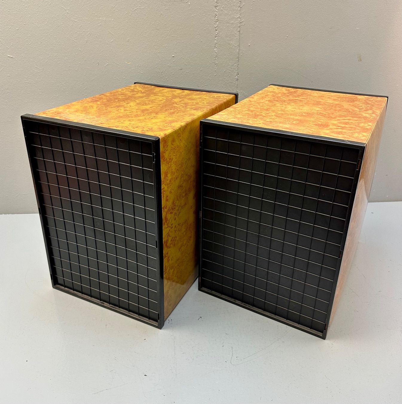 Autres décorations & accessoires: 2x FÄCHERBOXEN AB 1.-!!! – D'occasion à Zürich par NIKI777 4
